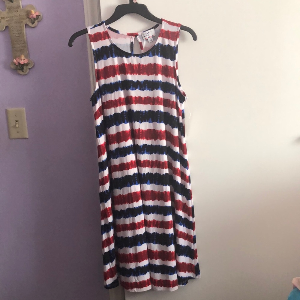 Liberty park red white and blue sleeveless dress